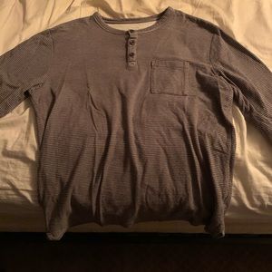 Gap Grey and White Crewneck